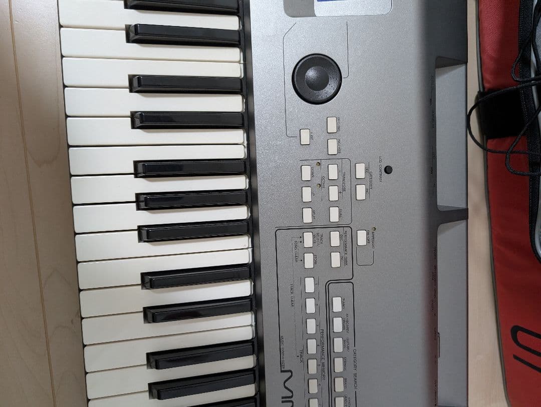 YAMAHA MM6 シンセサイザー 61鍵盤 中古　ソフトケース