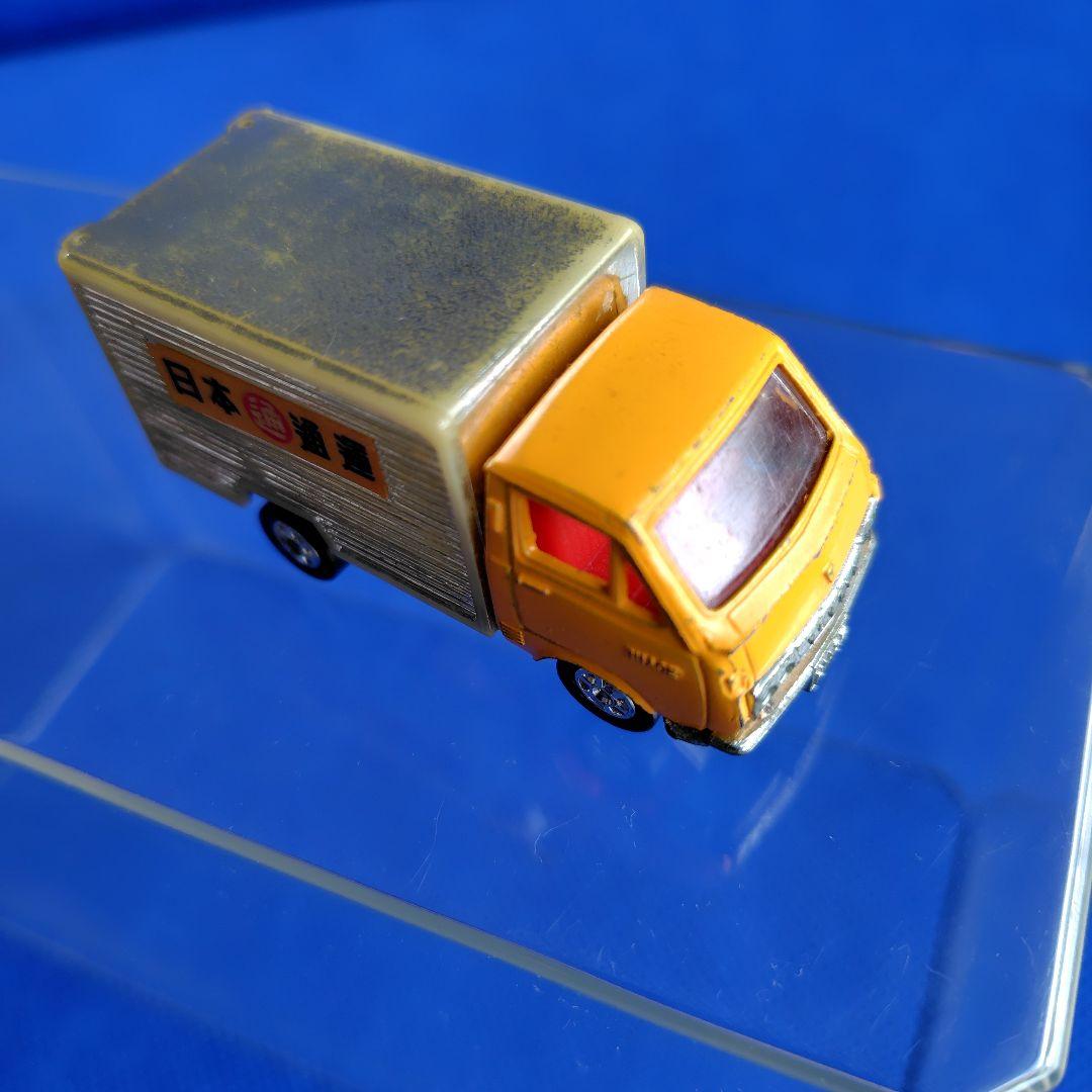 トミカ　ハイエース日通冷凍車　tomica 昭和レトロ