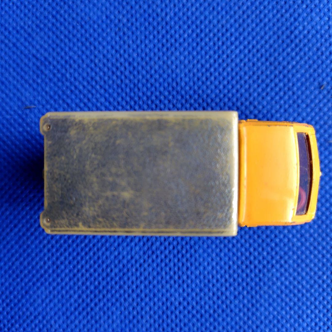 トミカ　ハイエース日通冷凍車　tomica 昭和レトロ