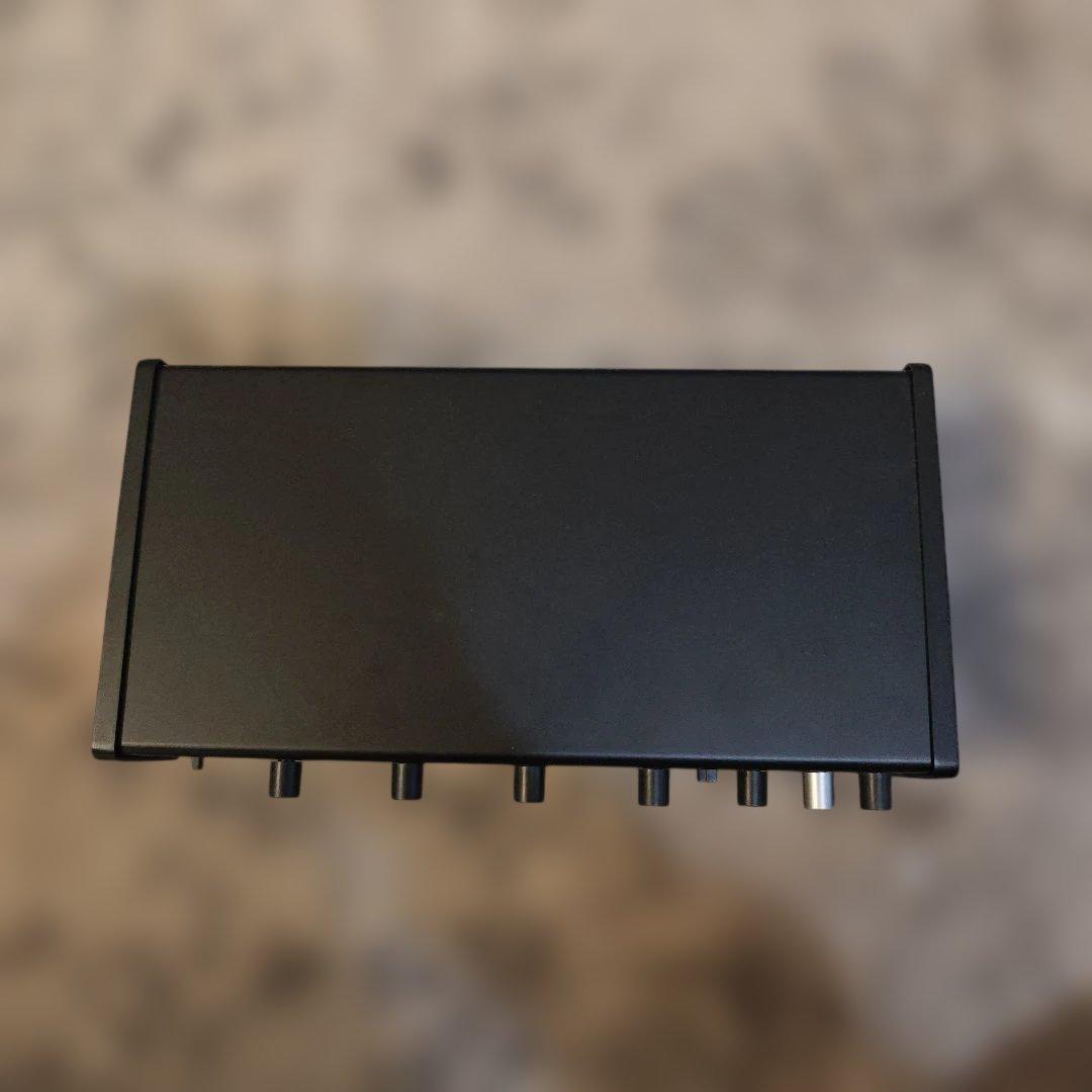 TASCAM US-4x4HR オーディオインターフェイス