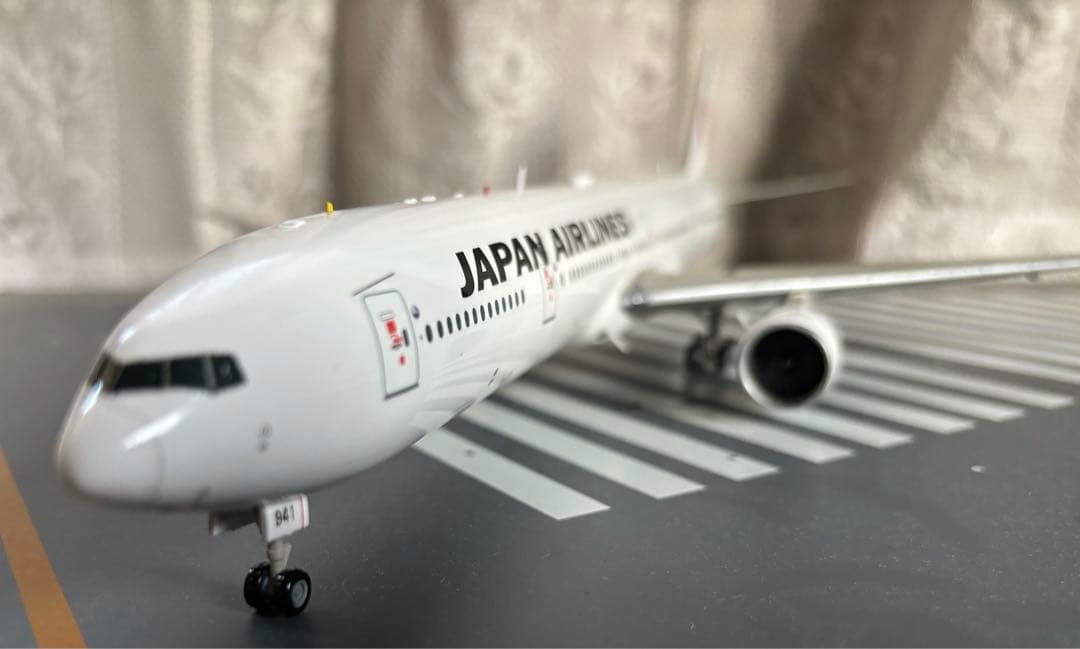 1/200 JAL B777-381初号機完成品