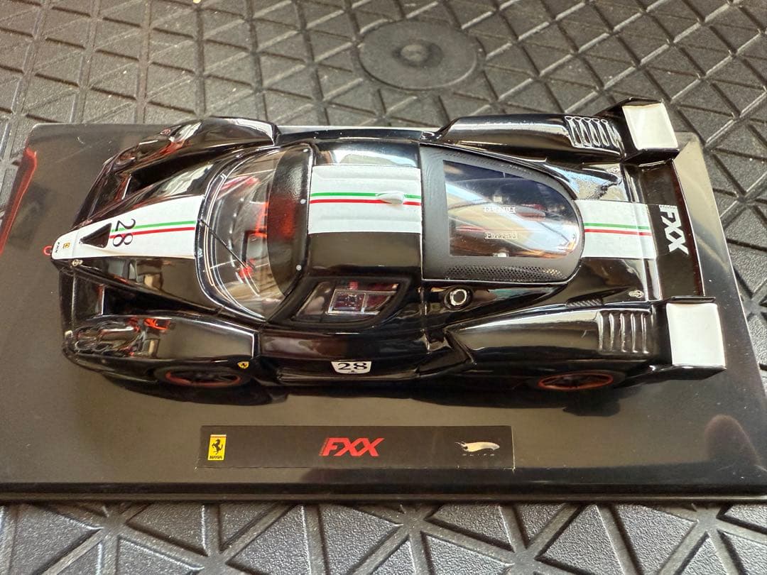 Ferrari FXX 1/43ミニカー