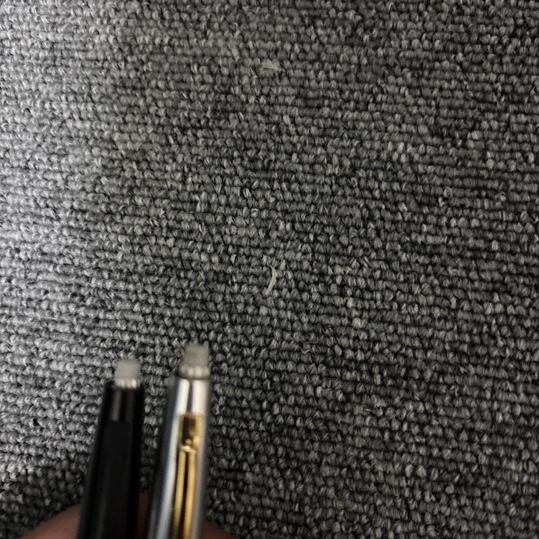 ゴールドケリーと韓国限定日本未発売オールブラック箱付き旧ロゴ限定色