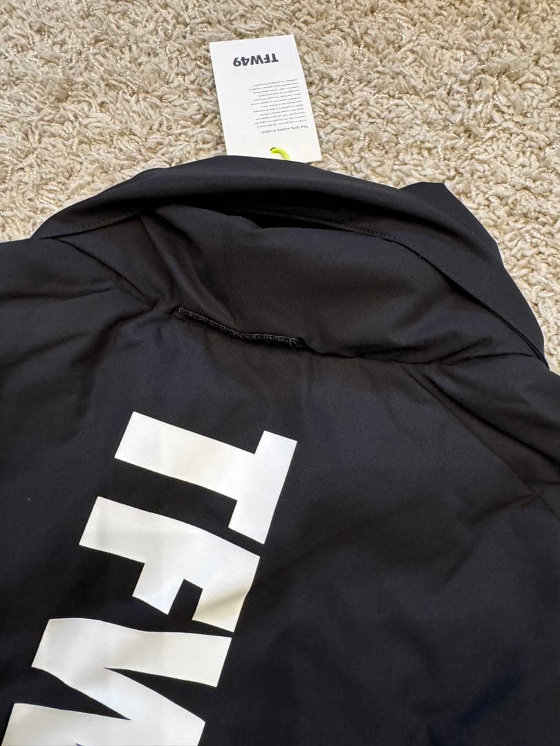 な*屋様 新品・未使用TFW49 ベリーウォーム　セットアップ　黒Lサイズ