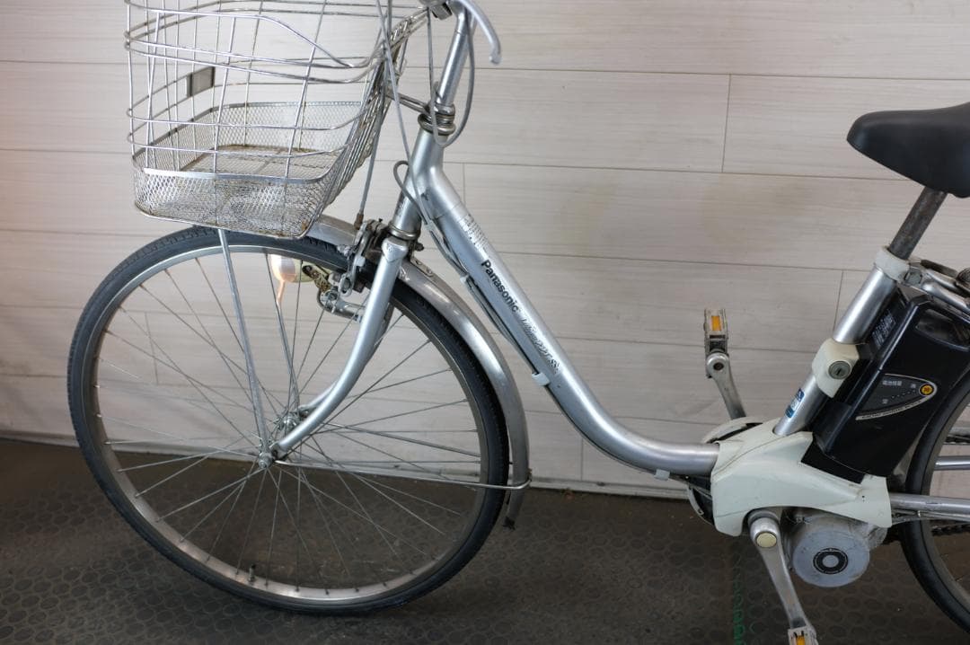 パナソニック 　26インチ　3段　16Ah（3点灯）充電器あり