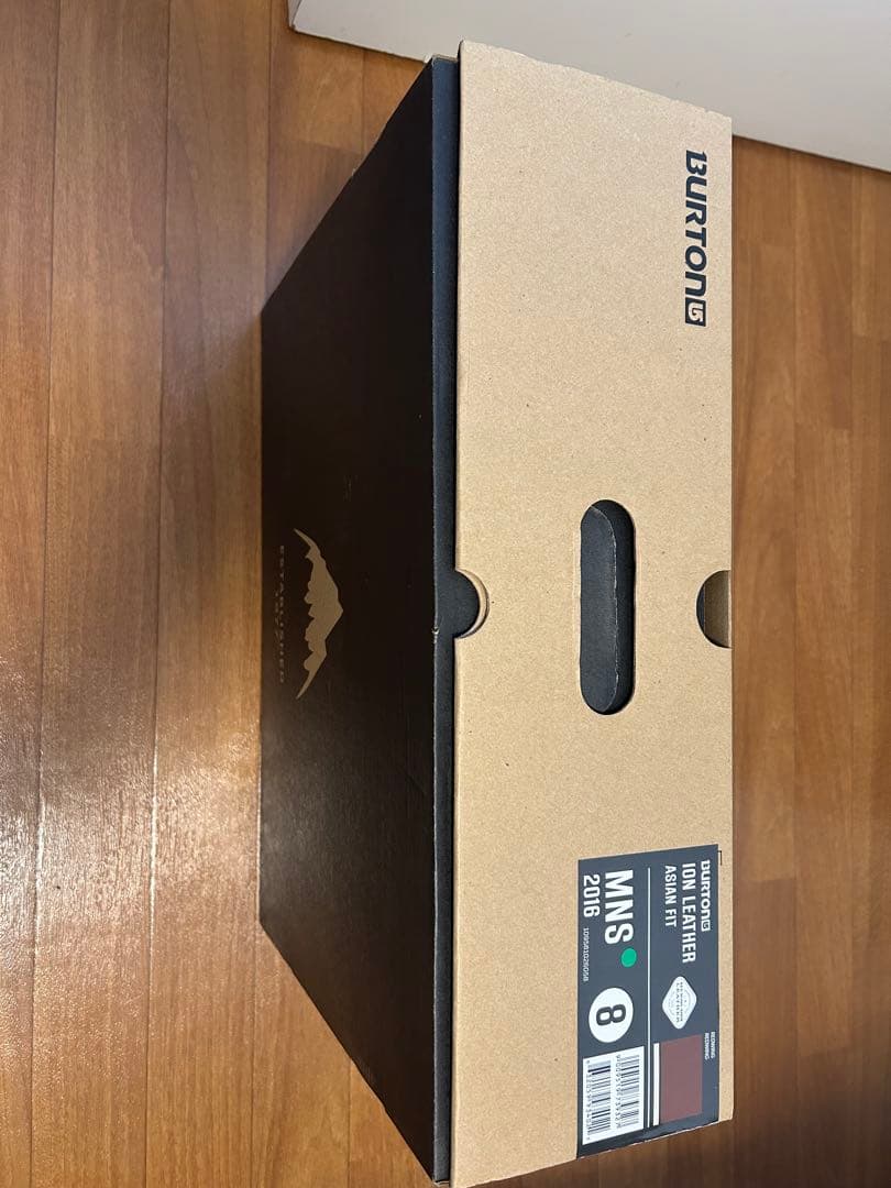 BURTON REDWING 日本正規品　8 コラボ　美品　ION