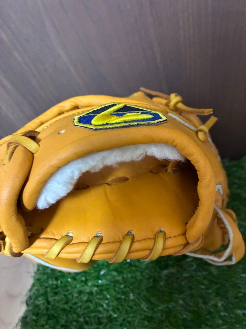 LIND SPORTS 硬式内野手グラブ　湯もみ型つけ済み