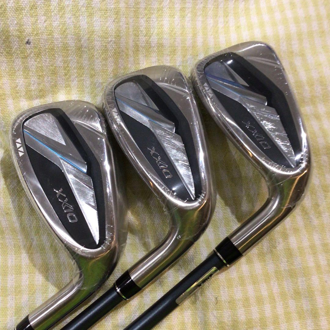 ゼクシオ14 アイアン　８I〜PWの3本セット　新品