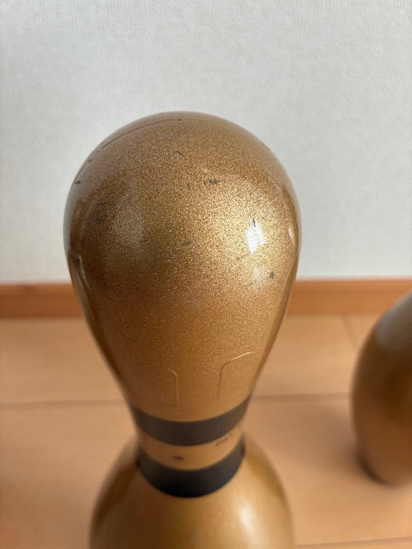 ゴールド ボウリングピン 4本セット