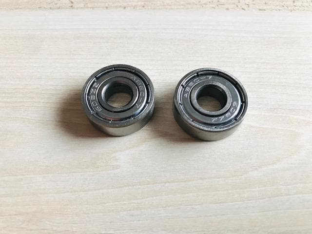 背中に背負うタイプではなく、ウィールで転がしながら全装備を携行できるバッグ