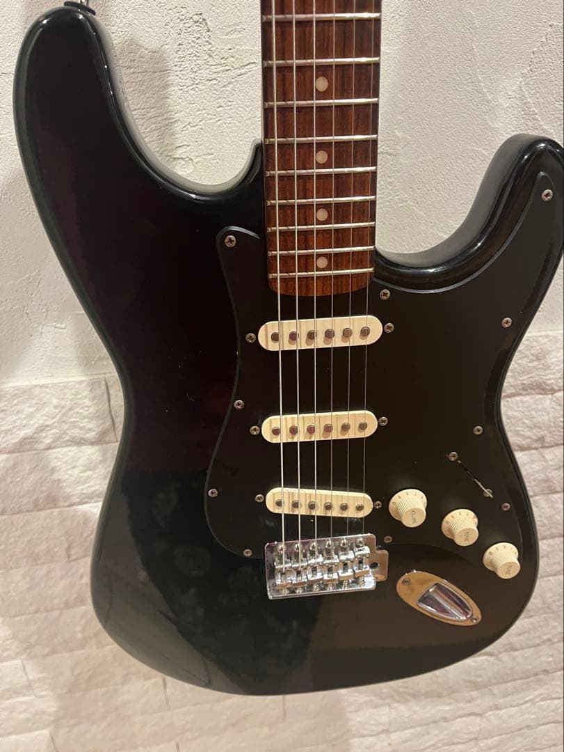 Photogenic ブラックエレキギター　ストラトキャスター　ケース付きです