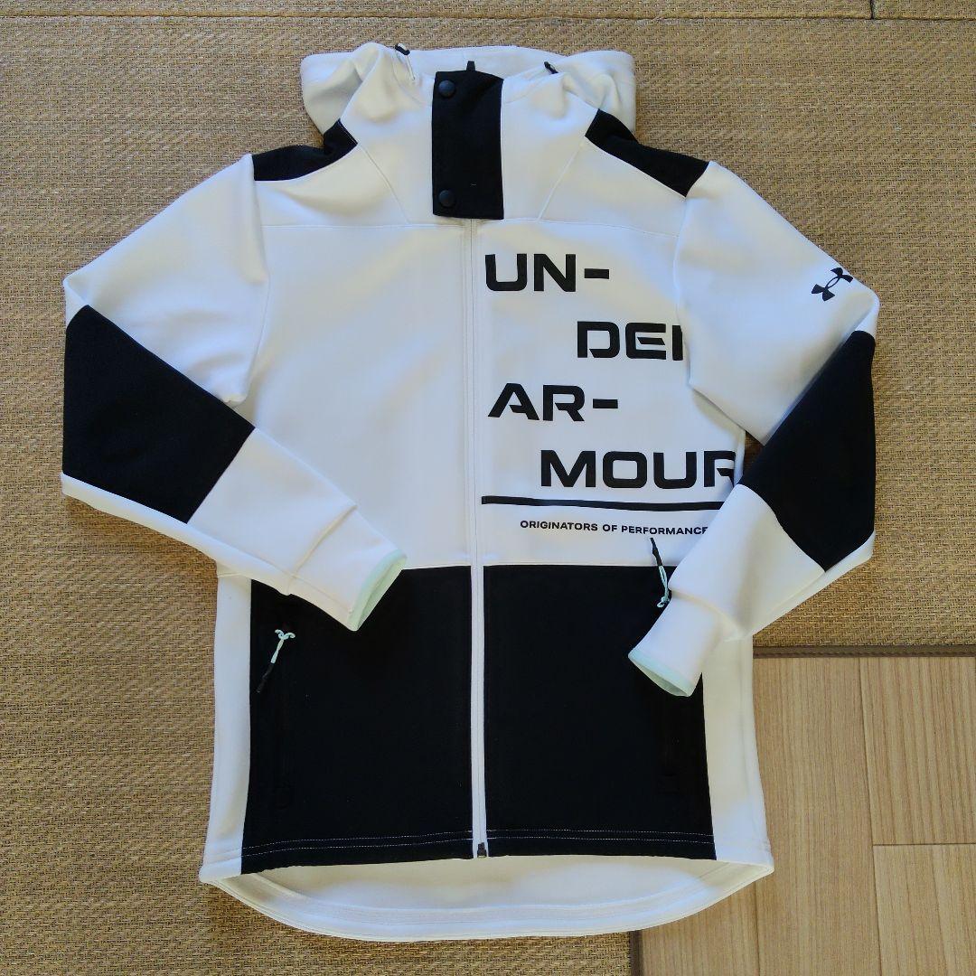 Under Armour ハイブリッドニットジャージセットアップ　ホワイト