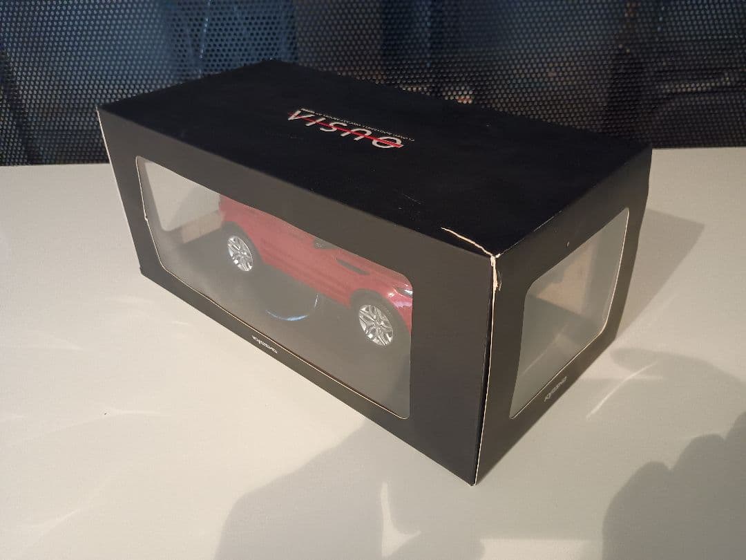 京商 レンジローバー イヴォーク Range Rover 1/18