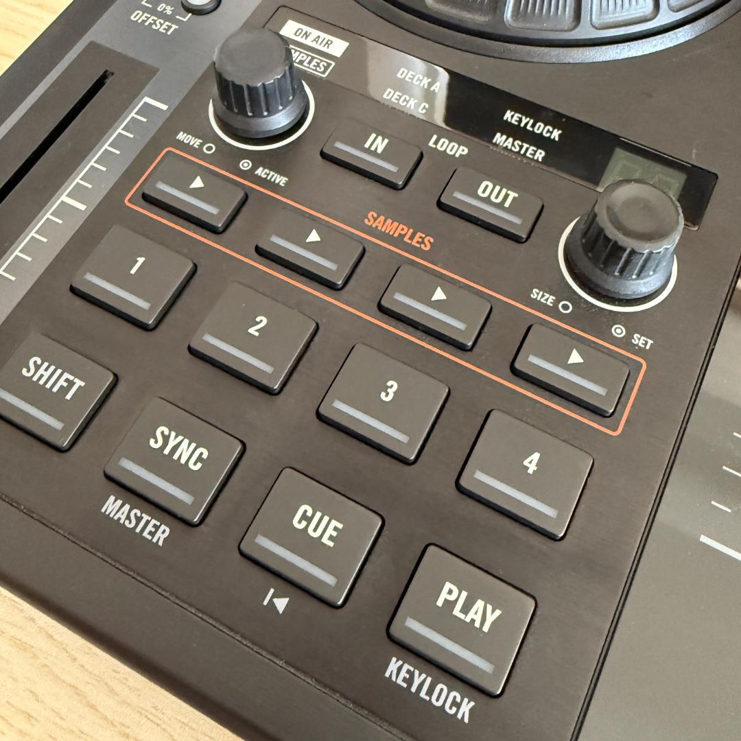 DJ機材 Native Instruments Traktor Kontrol S4 DJ