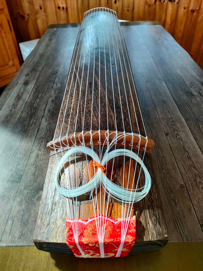 美品　琴　和楽器　弦楽器 13弦　すだれ彫り　付属品