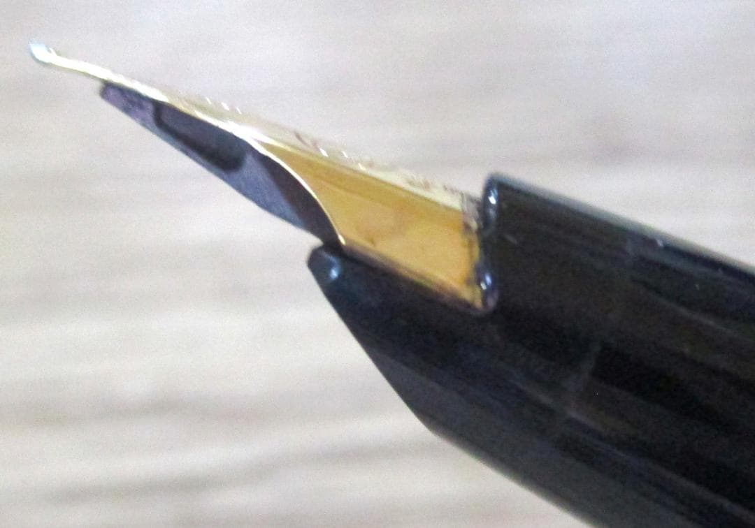 モンブラン 万年筆 ペン先14K MONTBLANC インク付き