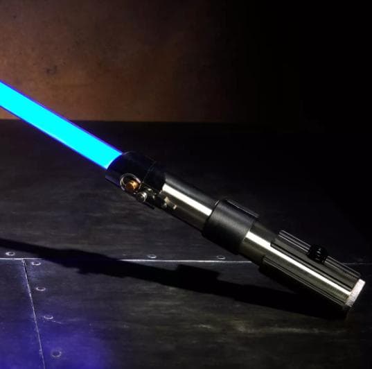 【日本未発売】アナキンスカイウォーカーレガシー ライトセーバー