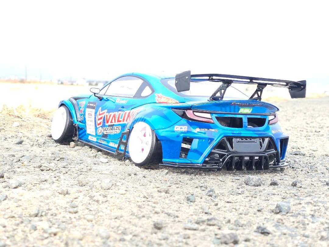 アディクション　GR86　下田紗弥加選手仕様　新品ラジコンホディ