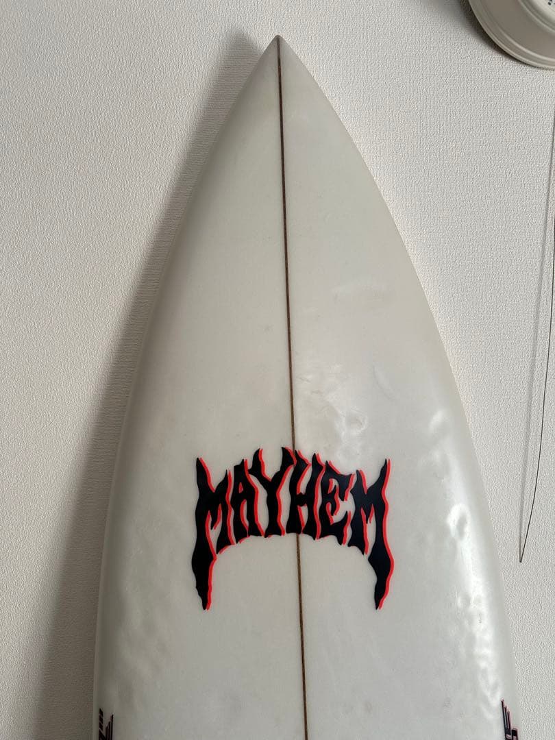 MAYHEM RAD RIPPER ショートボード ホワイト