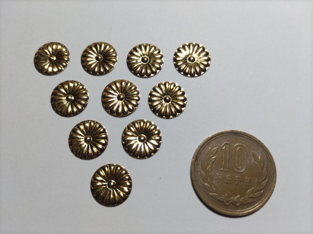 特別！【菊紋金具】4分ｘ100枚 （12ｍｍ）神殿、神輿、山車、真鍮金具です。
