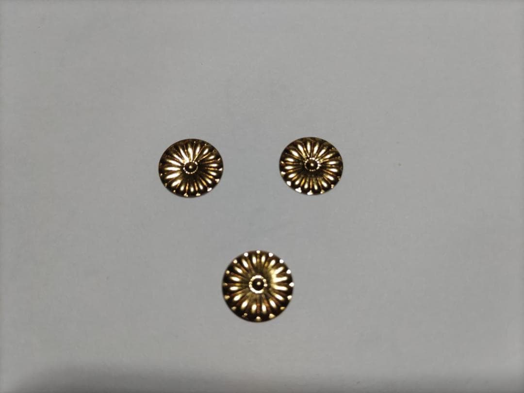 特別！【菊紋金具】4分ｘ100枚 （12ｍｍ）神殿、神輿、山車、真鍮金具です。