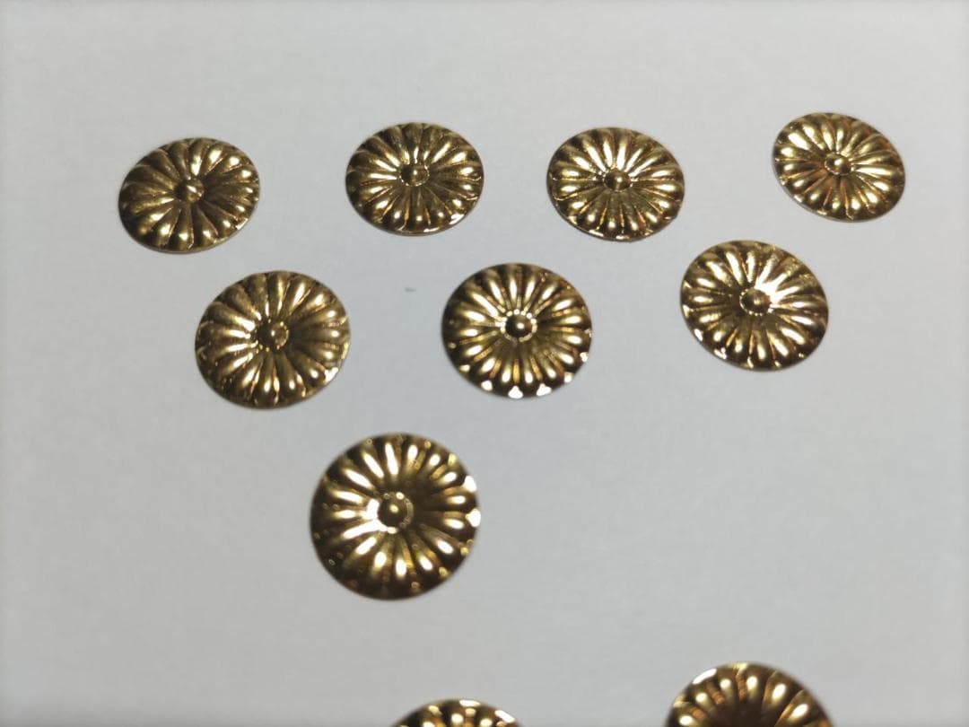 特別！【菊紋金具】4分ｘ100枚 （12ｍｍ）神殿、神輿、山車、真鍮金具です。