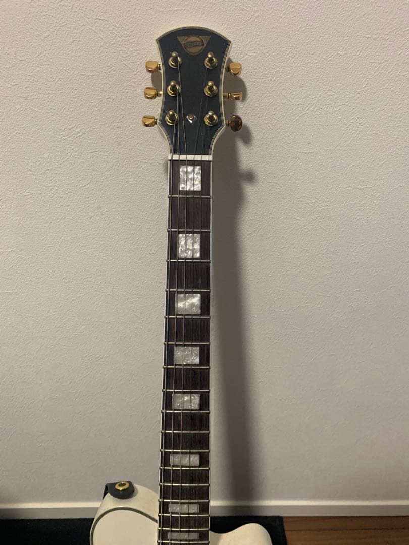 ポ*ー様 Pignose Guitar ホワイト　ピグノーズギター　PGG-25