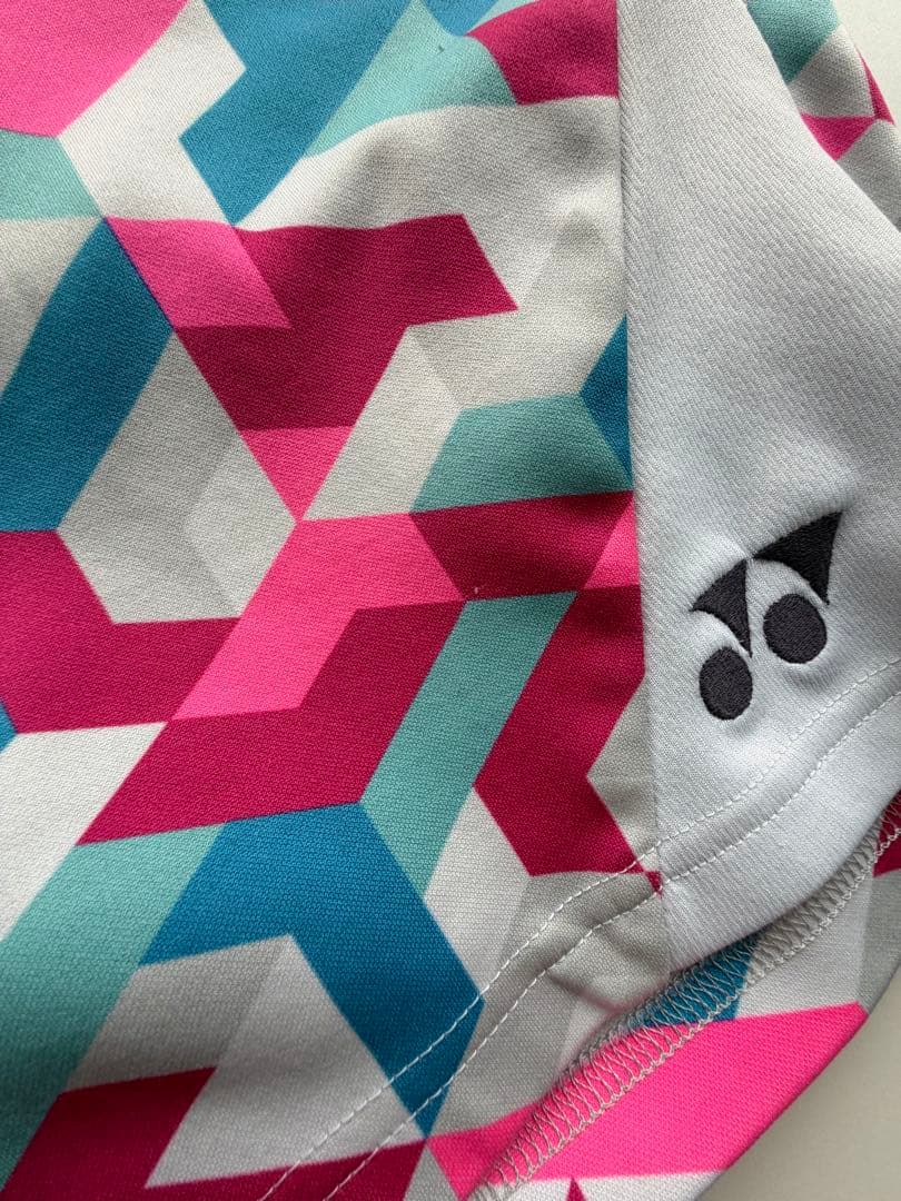 値下げ⭕️YONEX 柄ハーフパンツ Ｌサイズ 廃盤商品 レア