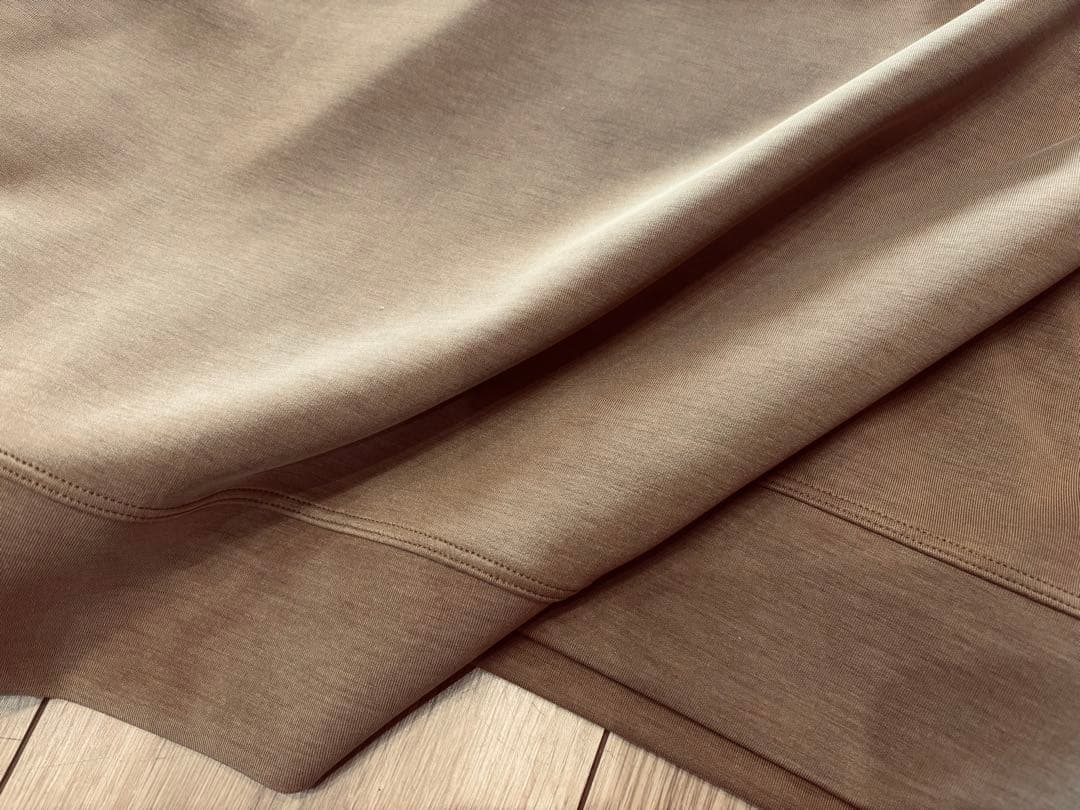 lululemon トレーナー レディースL クロップド丈 速乾