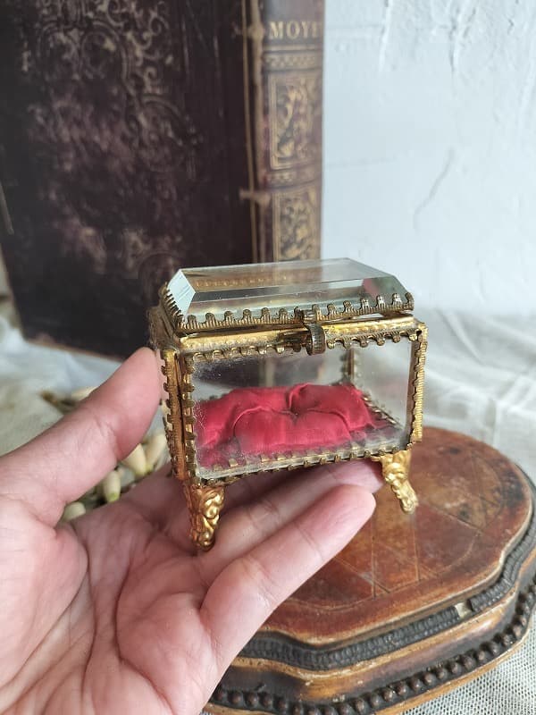 フランス アンティーク クリスタル 5面 ジュエリーケース 1900年　美品