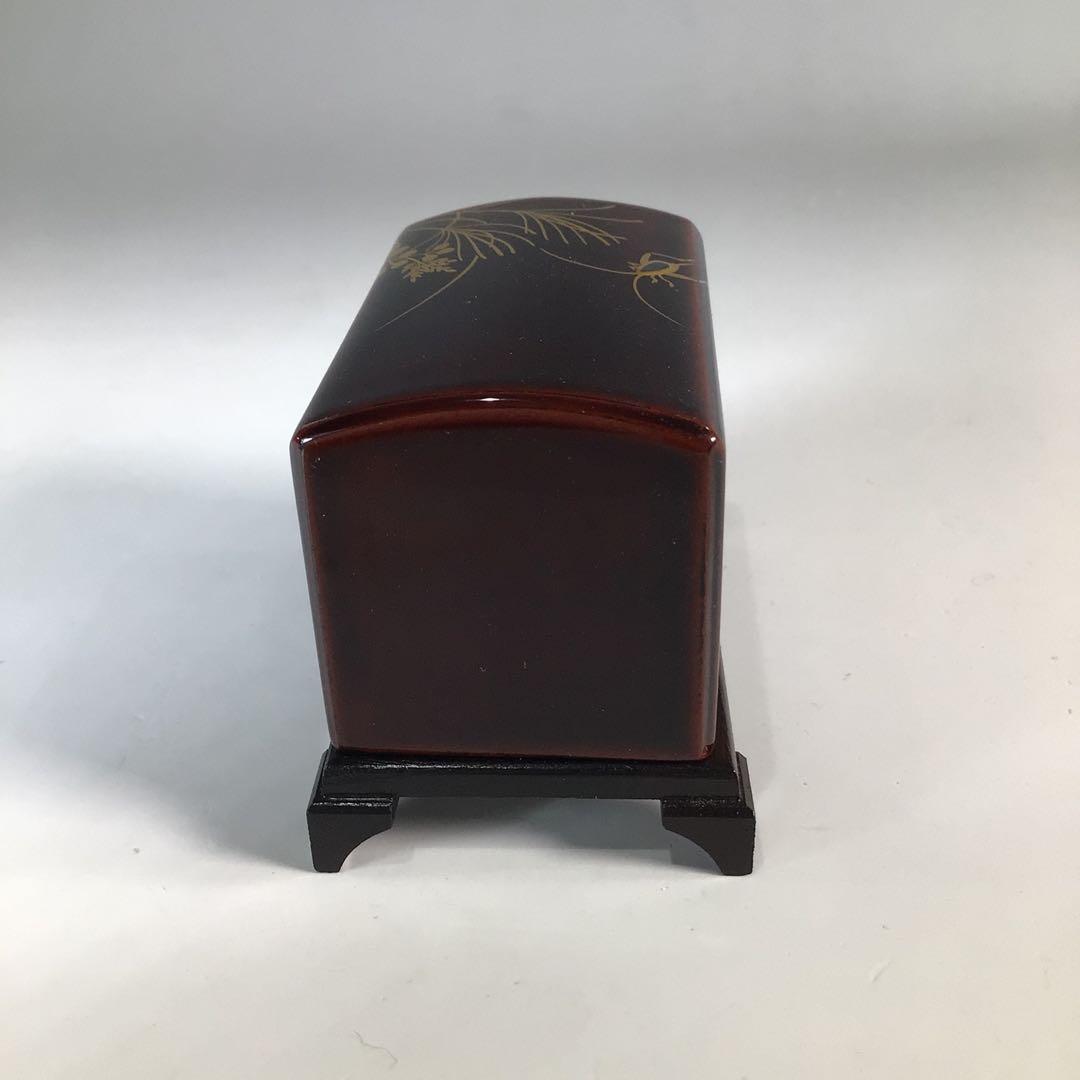 Ｎ１０００　香合　『道場宗廣作』『溜塗』『虫草蒔絵』『虫籠香合』　共箱　茶道具