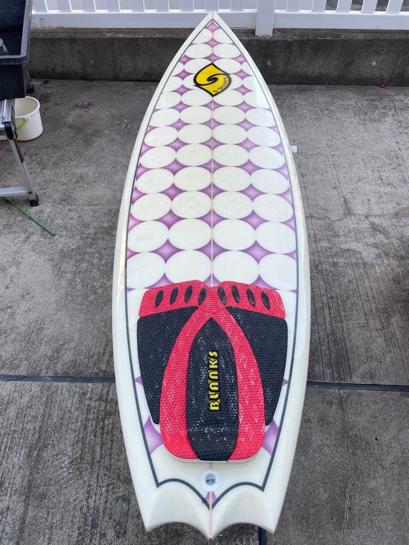 S-SHAPESエスシェイプス サーフボード　5'9