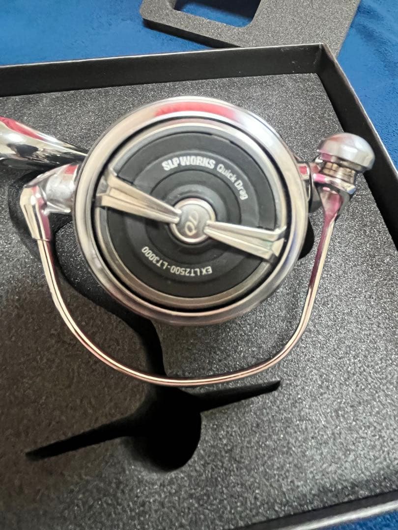 イグジスト2500S-XH スピニングリール