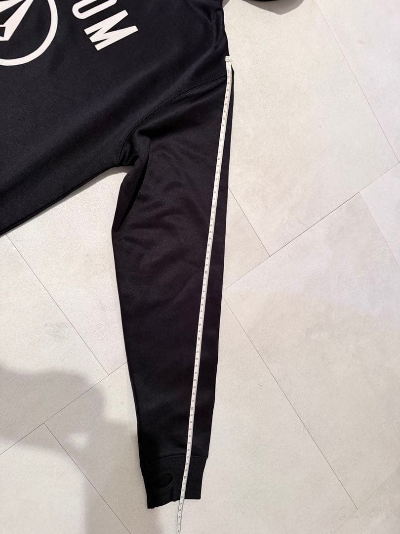 VOLCOM•KISSMARK セットアップ　S〜M