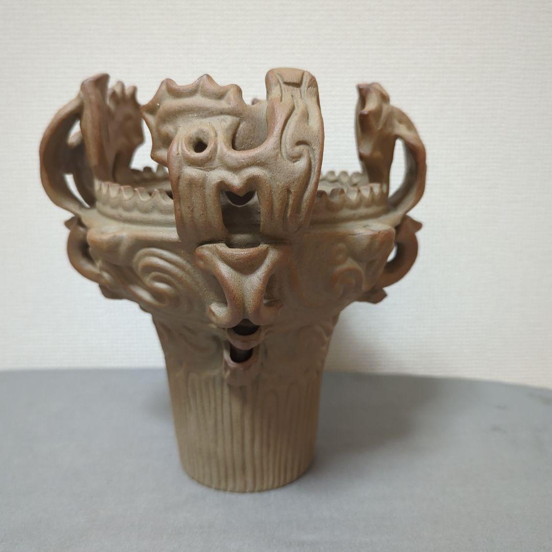 新潟笹山遺跡出土火焔型土器　レプリカ