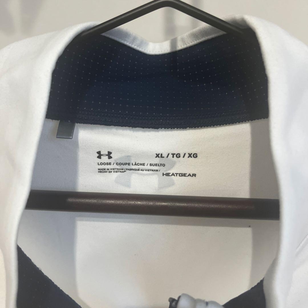 アンダーアーマゴルフ　ジャケット