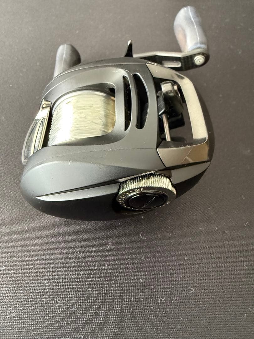 美品　メガバス　IS フィネススプール