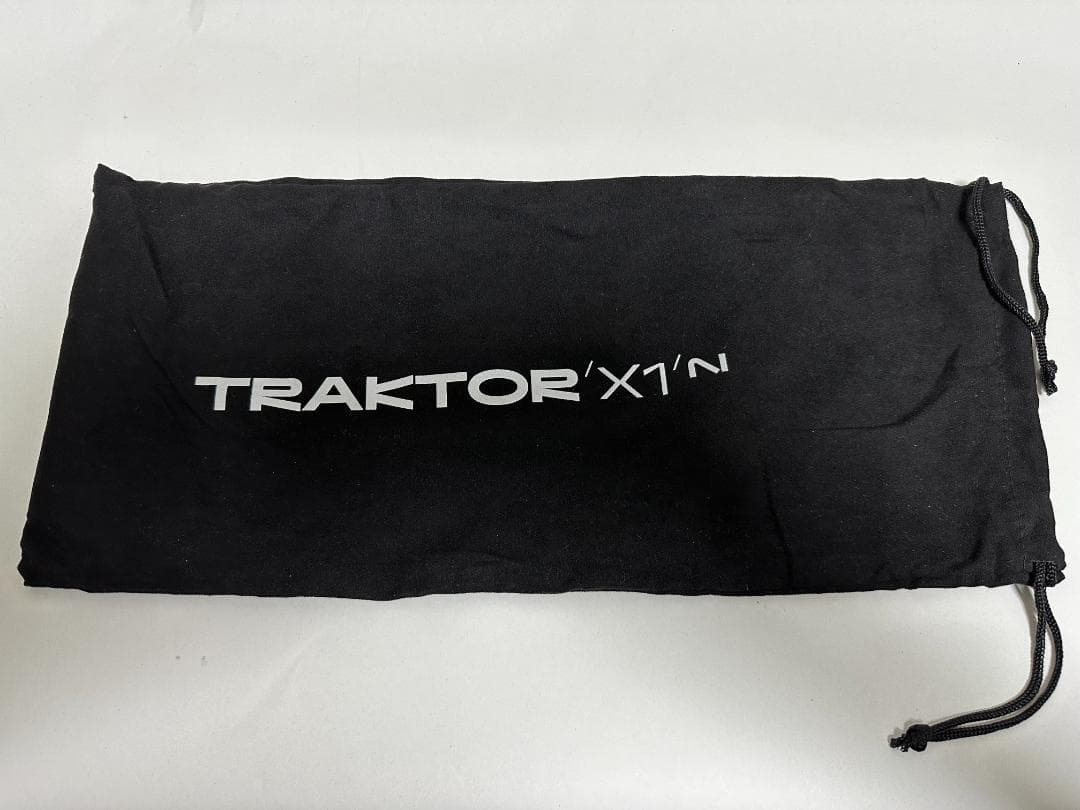 TRAKTOR X1 mk3 コントローラー