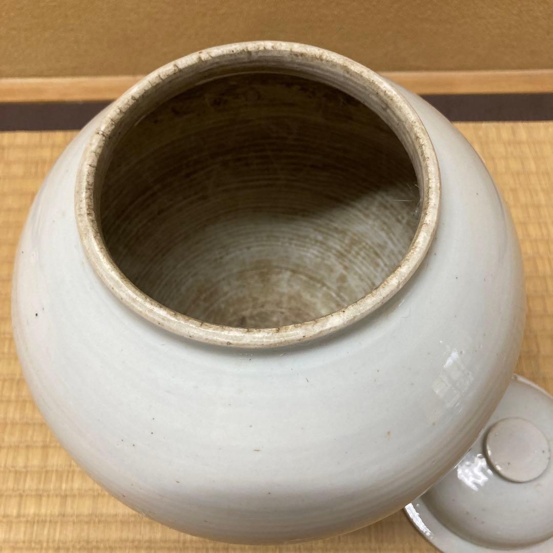 李朝白磁　蓋物壺