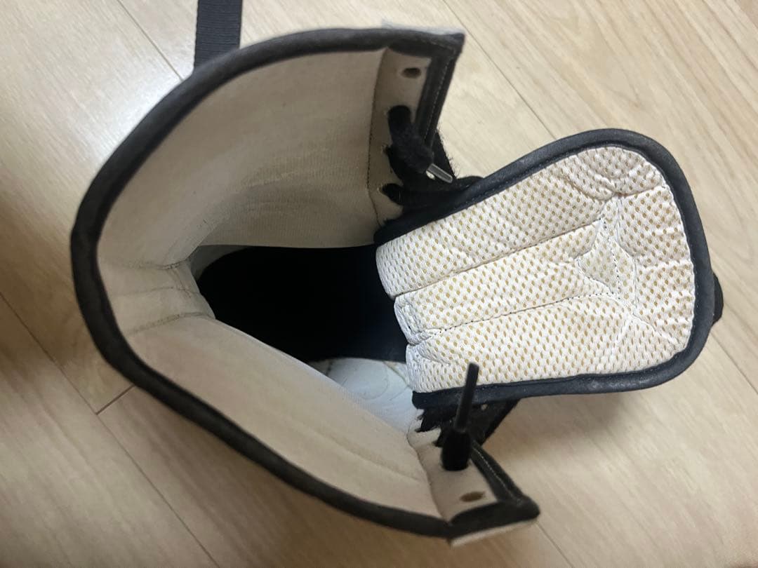 ボクシングシューズ ハイカット 黒/金/赤