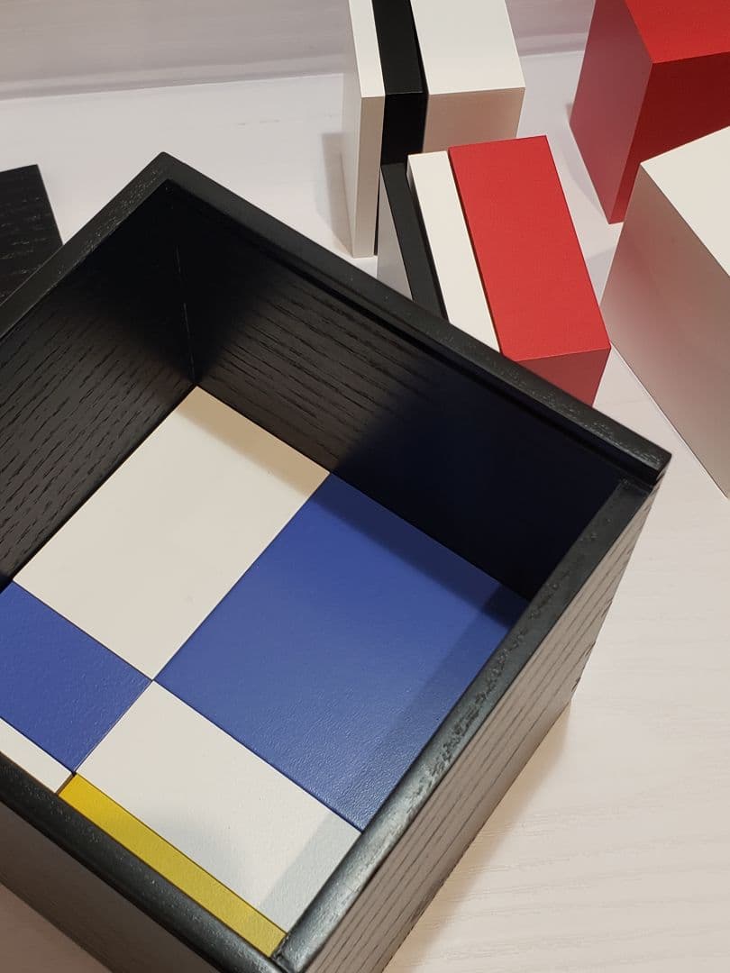 ネフ社　モデュロン