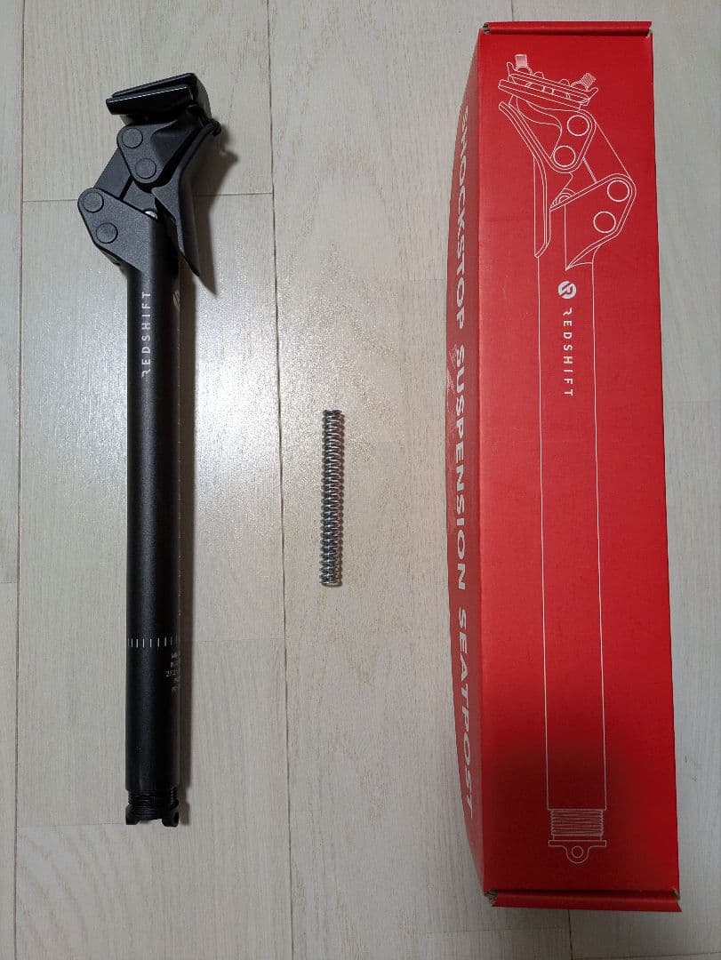 レッドシフト　サスペンションシートポスト 27.2 x 350mm