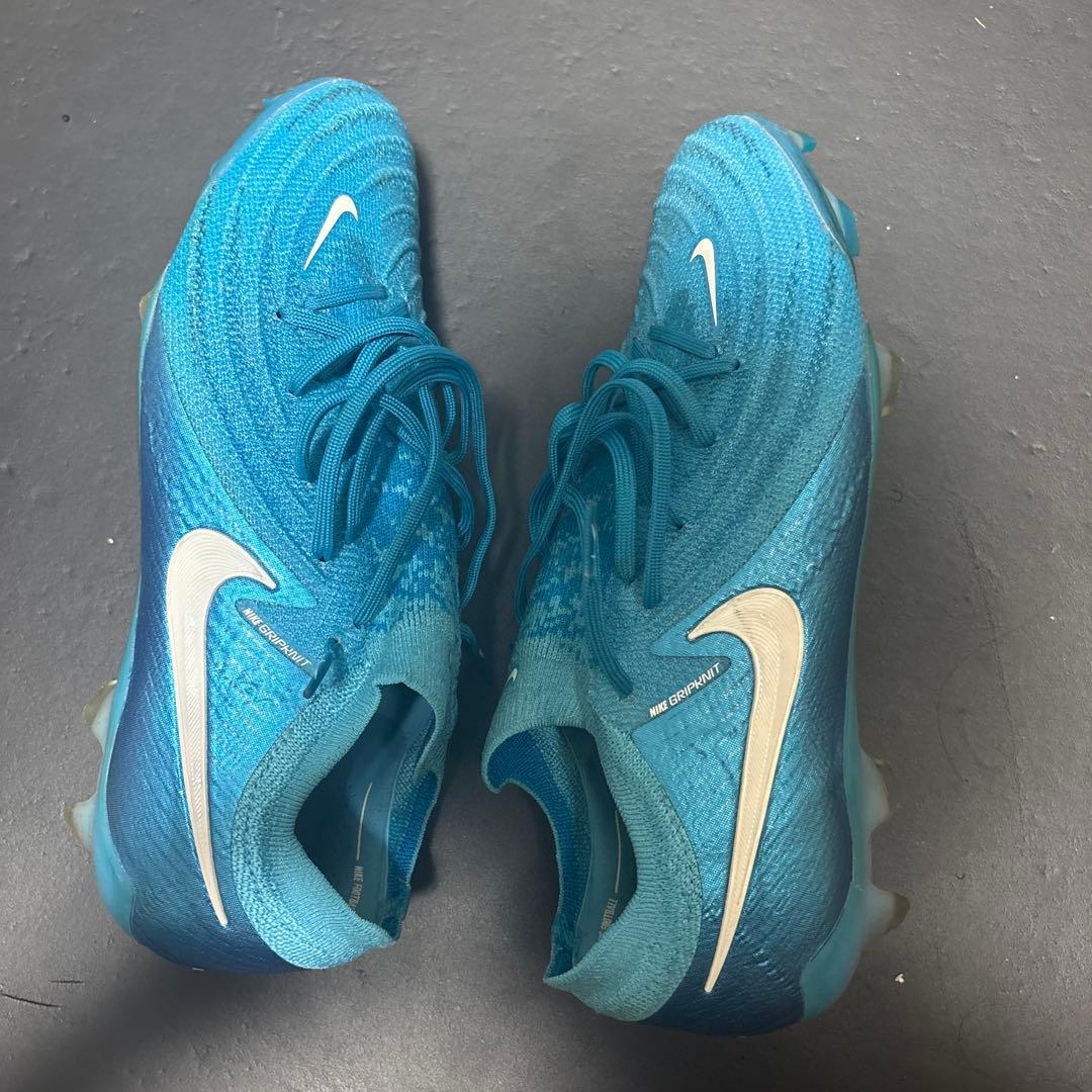 ナイキファントムGX2 FGモデル