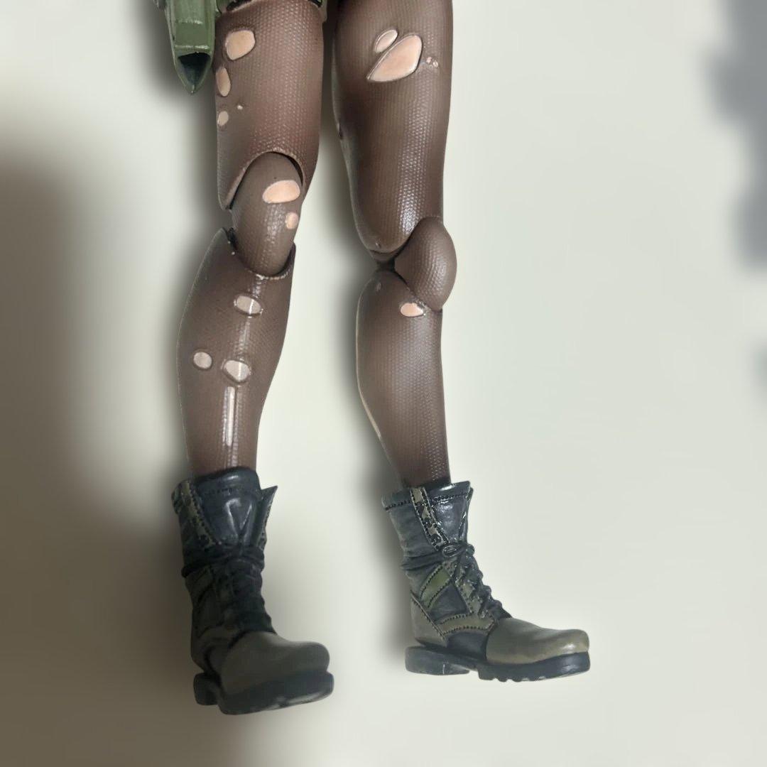 プレイアーツ改 PLAY ARTS改 クワイエット メタルギアソリッド　正規品