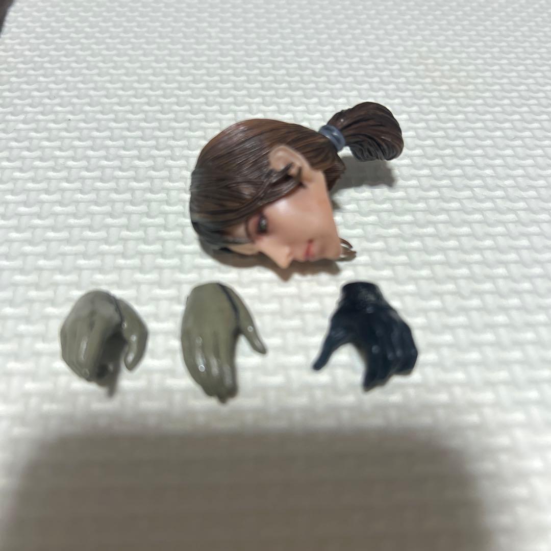 プレイアーツ改 PLAY ARTS改 クワイエット メタルギアソリッド　正規品