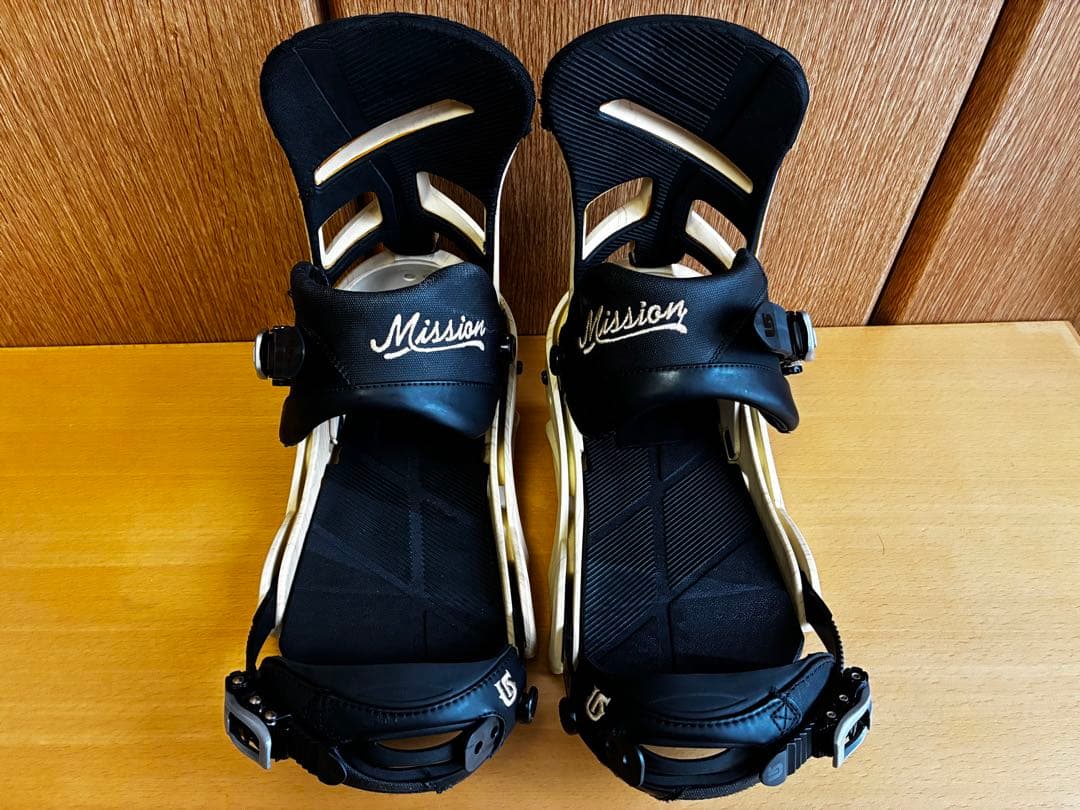 BURTONバインディング 【ミッション（メンズMサイズ）】木目カラー