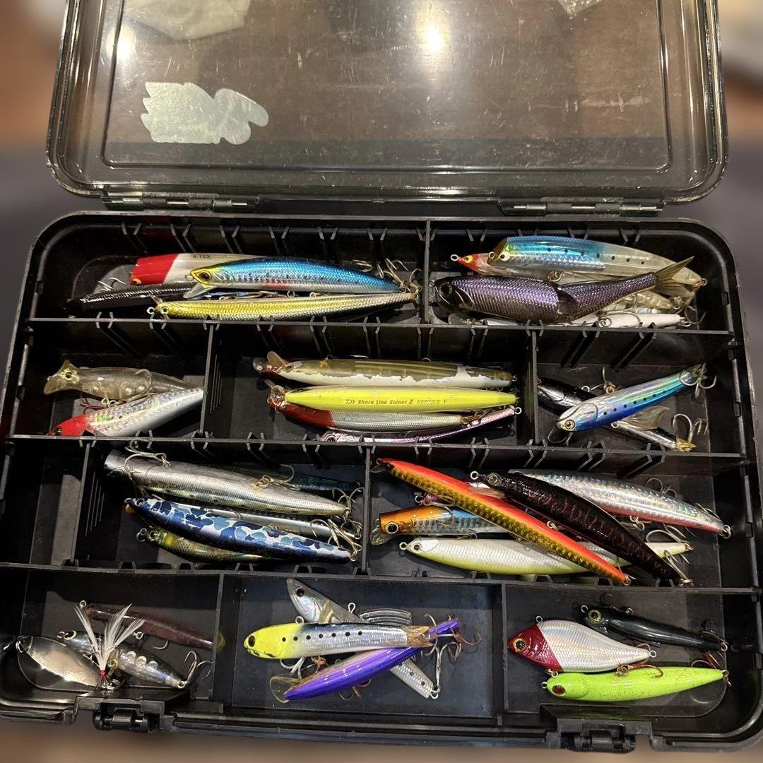 ハードルアー 40個　タックルケース付き