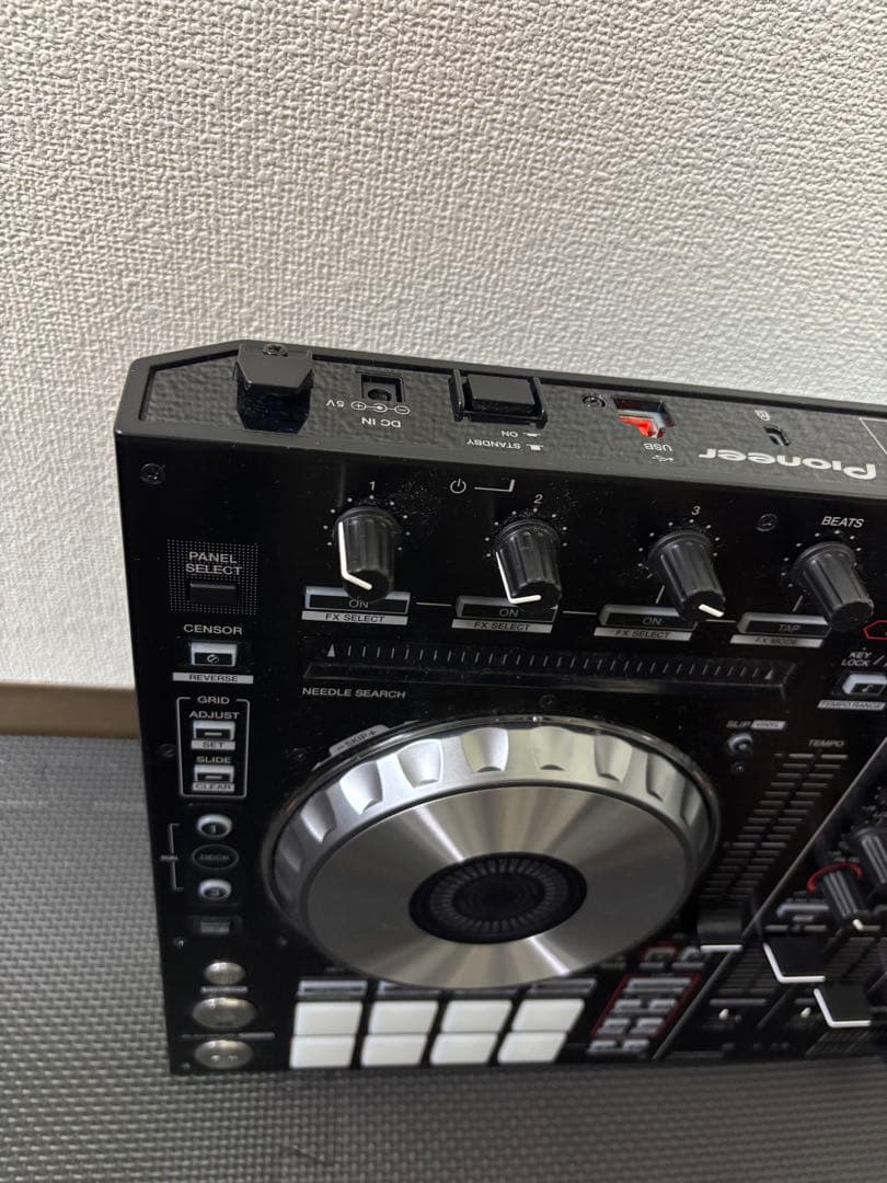E*.様 【ほぼ新品】Pioneer DDJ-SX2 DJコントローラー