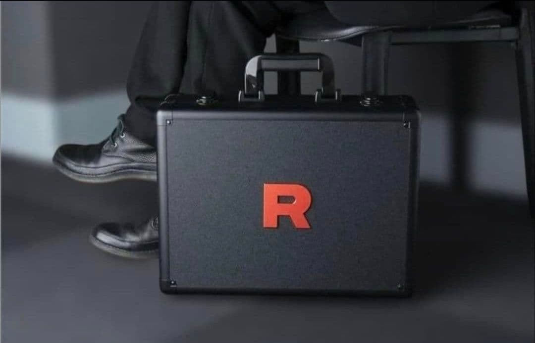 新品　ポケセン産　ロケット団のアタッシュケースのみ