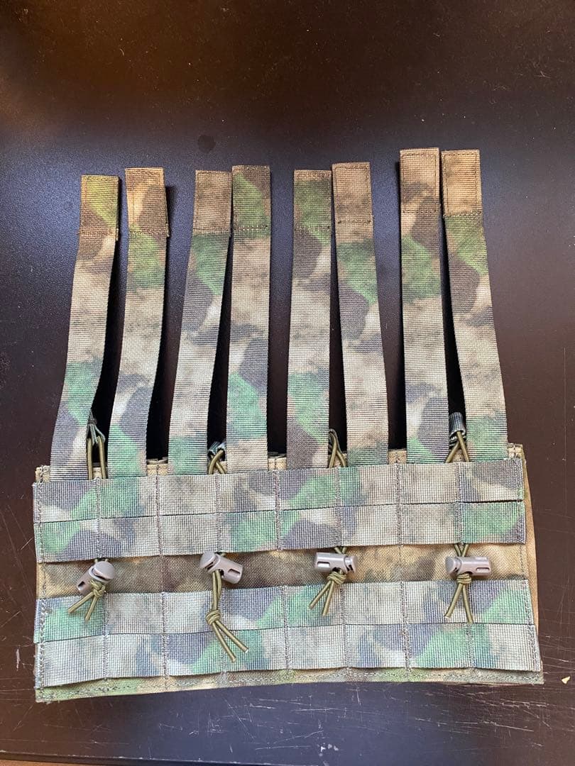 4連マガジンポーチMOX迷彩